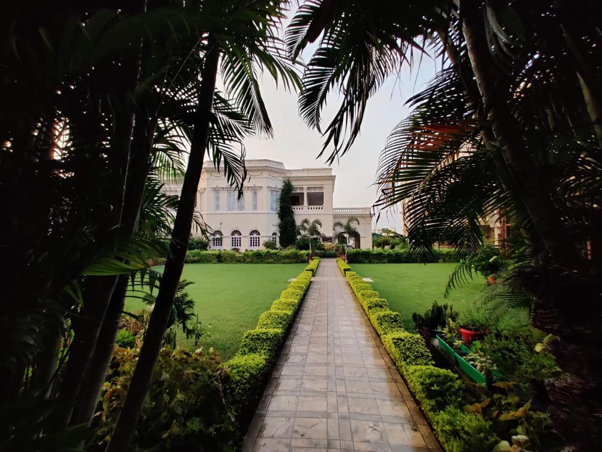 Hotel Surya, Kaiser Palace Varanasi Eksteriør bilde