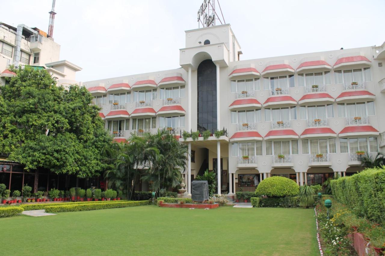 Hotel Surya, Kaiser Palace Varanasi Eksteriør bilde