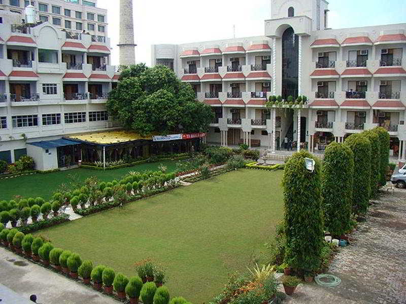 Hotel Surya, Kaiser Palace Varanasi Eksteriør bilde