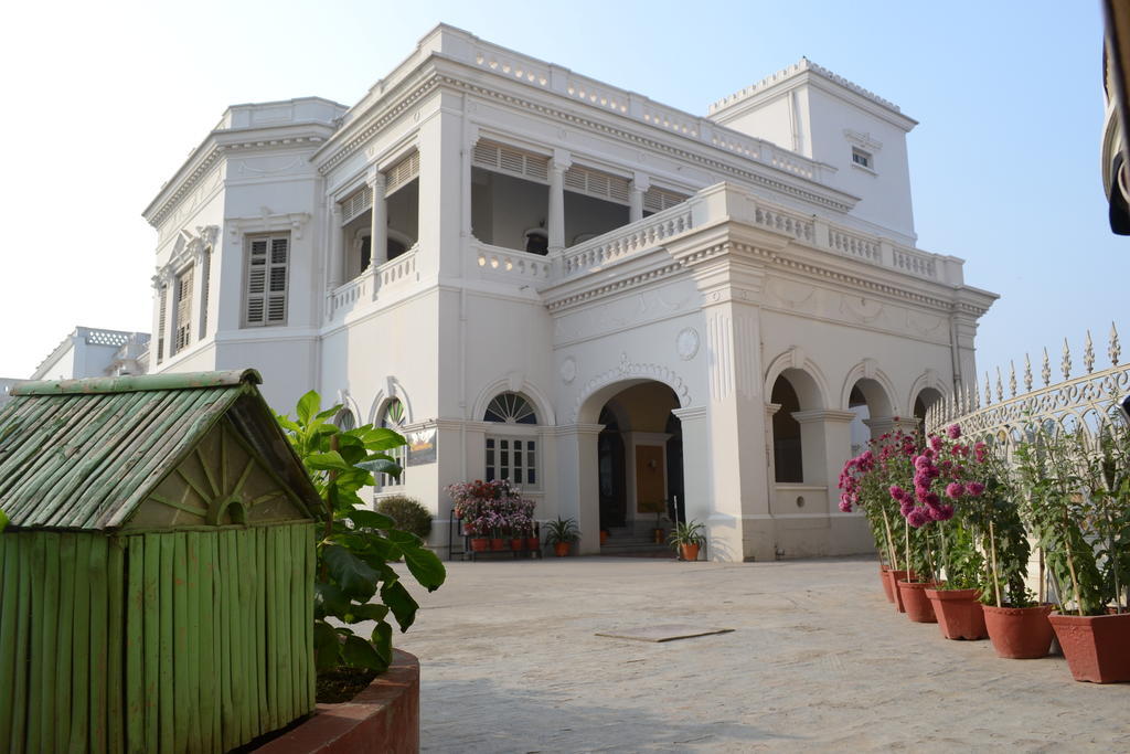 Hotel Surya, Kaiser Palace Varanasi Eksteriør bilde